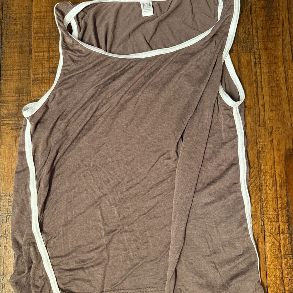 N2N Gym Tank Sable